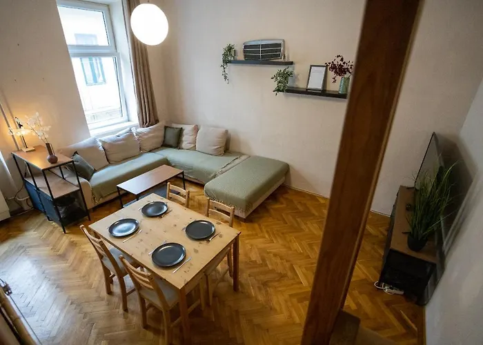With Free Parking Appartement *